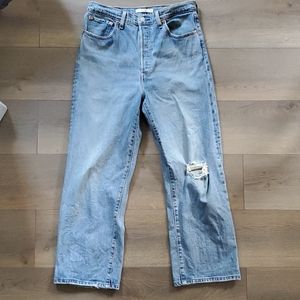 Levi's Ribcage Straight Size 31